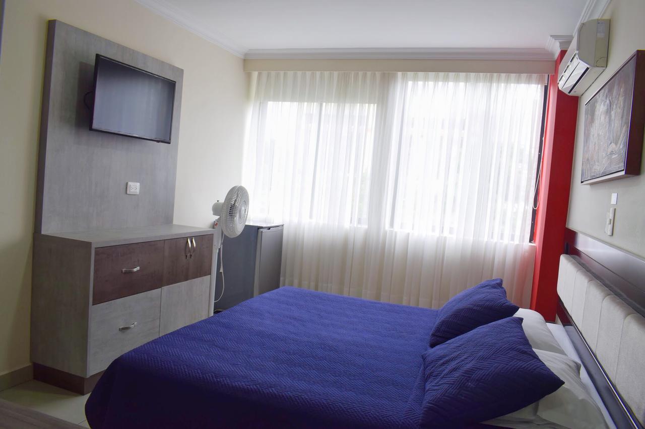 La Posada De Don Quijote Pereira Kültér fotó